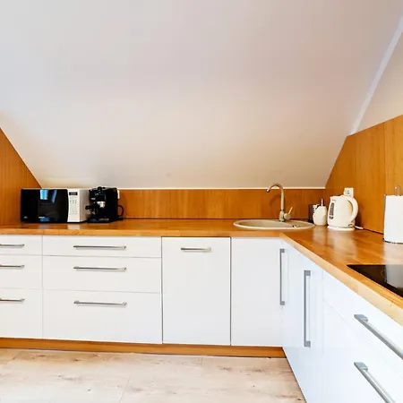 Wonder - Gorskie Na Osiedlu Dozorowanym, Z Kominkami I Placem Zabaw